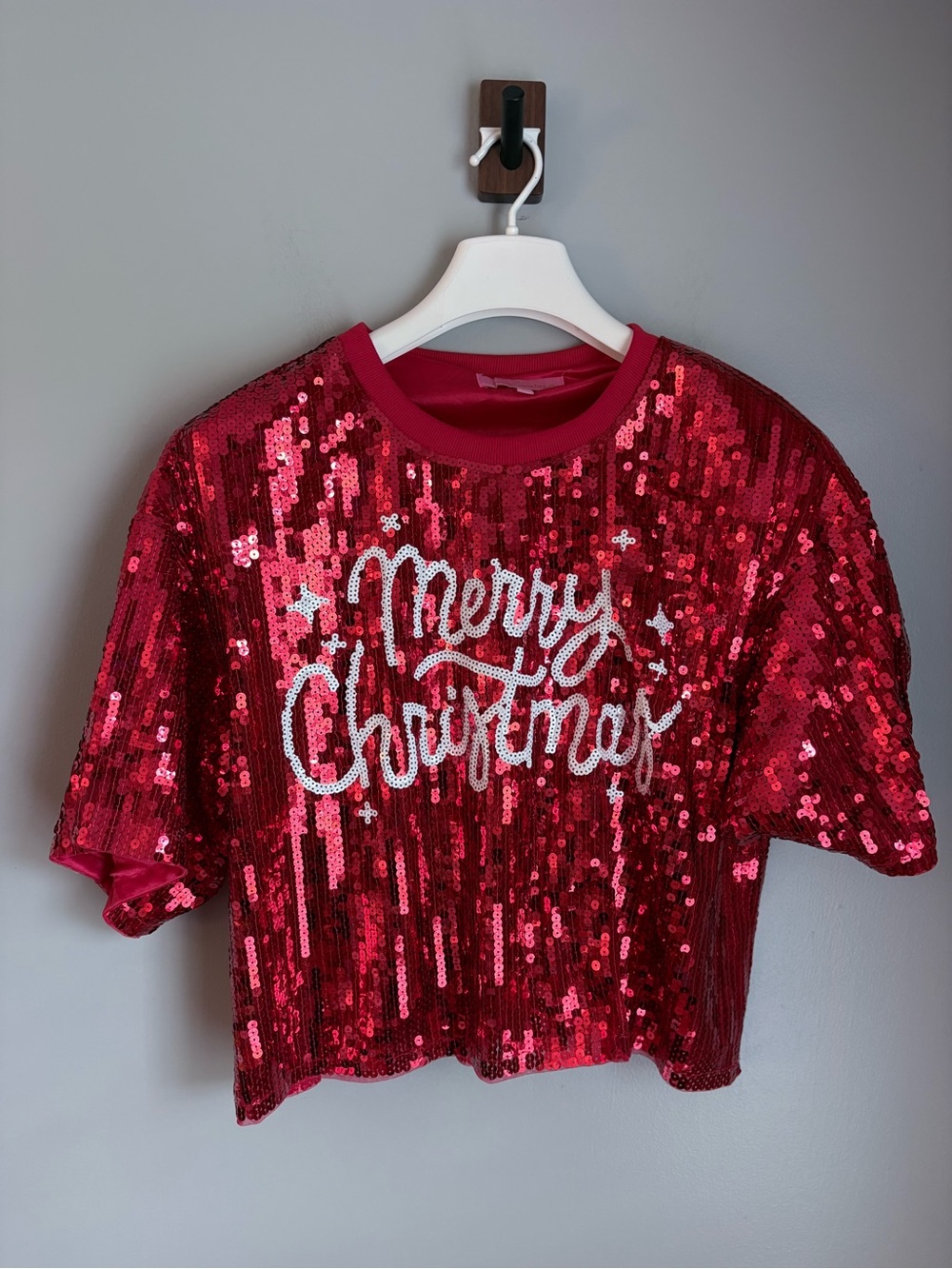 Simply Southern Womens Small Red Sequin Merry Christmas Short Sleeve Top